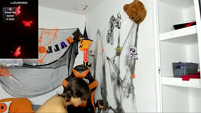 kenshi roa online show from 10-18-25, 02:58