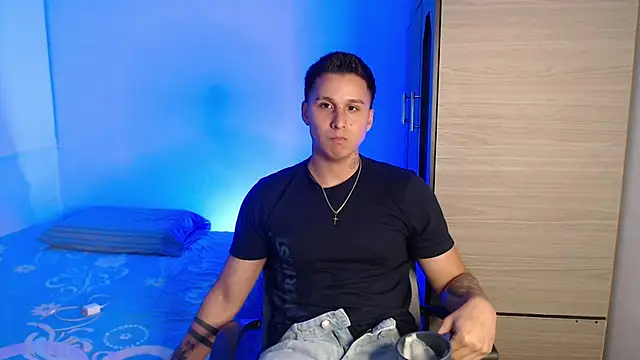 valentinosex1 online show from 12-02-25, 09:54