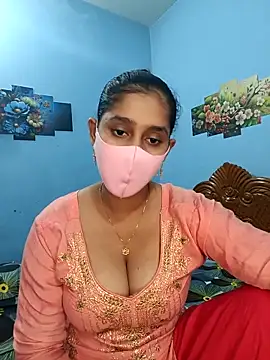 Cute Faria online show from 11-18-25, 04:00