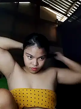 Snapshot of cloe_candy19 chatting on 10-10-25, 10:31 cloe candy19 online show from 10-10-25, 10:31