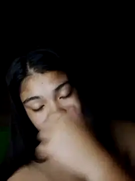 Snapshot of cloe_candy19 chatting on 10-24-25, 03:19 cloe candy19 online show from 10-24-25, 03:19