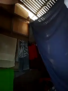 Snapshot of cloe_candy19 chatting on 10-25-25, 08:11 cloe candy19 online show from 10-25-25, 08:11