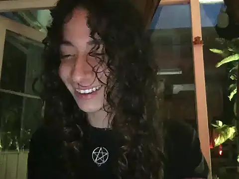 Snapshot of camille_delrey chatting on 09-15-25, 11:16 camille delrey online show from 09-15-25, 11:16