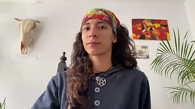 Snapshot of camille_delrey chatting on 11-14-25, 03:22 camille delrey online show from 11-14-25, 03:22