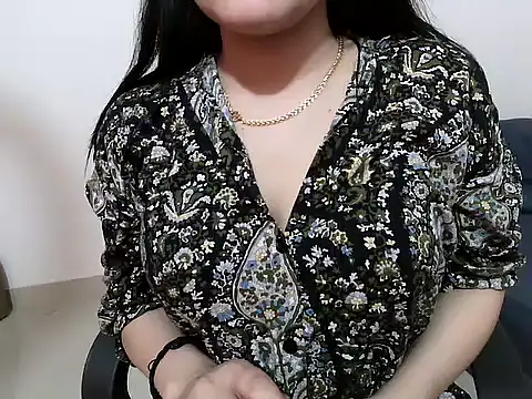 Hazel Angel online show from 10-12-25, 01:59