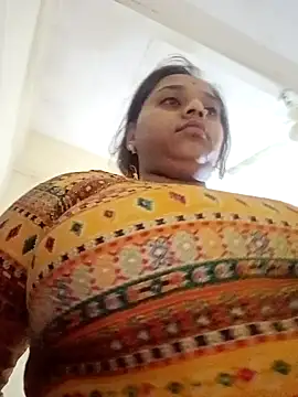 Hot crety online show from 10-12-25, 11:48