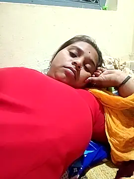 Hot crety online show from 10-28-25, 11:47