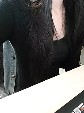 meomeocute online show from 11-26-25, 08:59