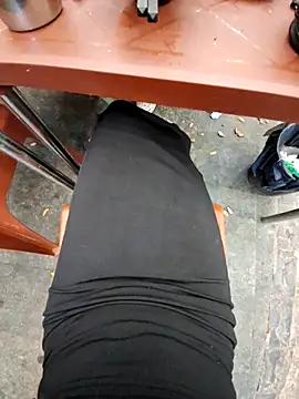 meomeocute online show from 12-20-25, 01:29