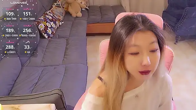 Deserve E online show from 10-19-25, 12:39