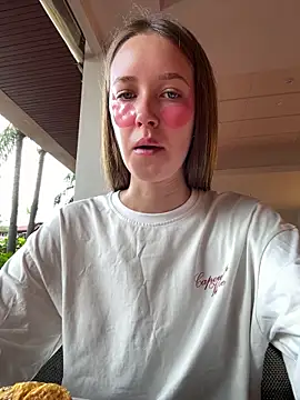 ElliRose online show from 10-12-25, 01:48