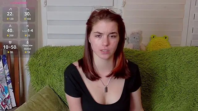 ElzaBlis online show from 10-15-25, 05:13