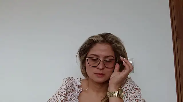 linda-mature43 online show from 10-04-25, 07:23