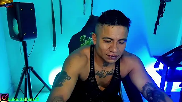 zeus 7777 online show from 12-16-25, 08:36