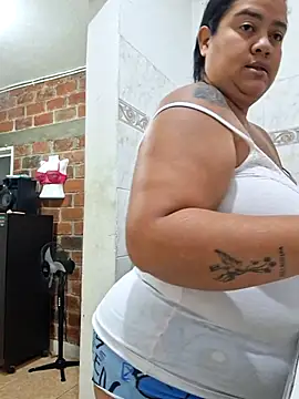 NARNYALABELLA online show from 10-15-25, 11:43