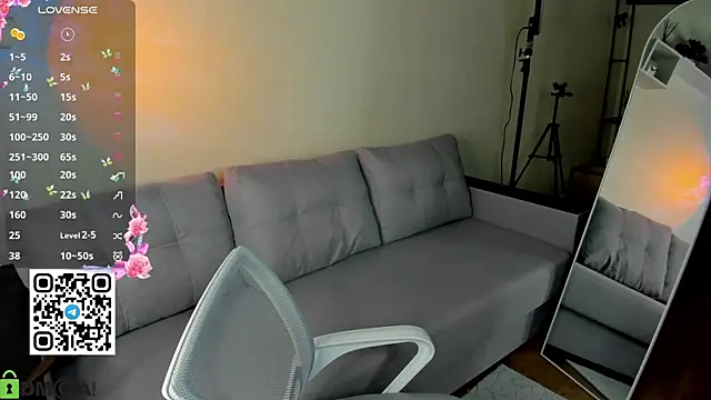 Snapshot of Rina_Panic chatting on 02-16-26, 12:40 Rina Panic online show from 02-16-26, 12:40