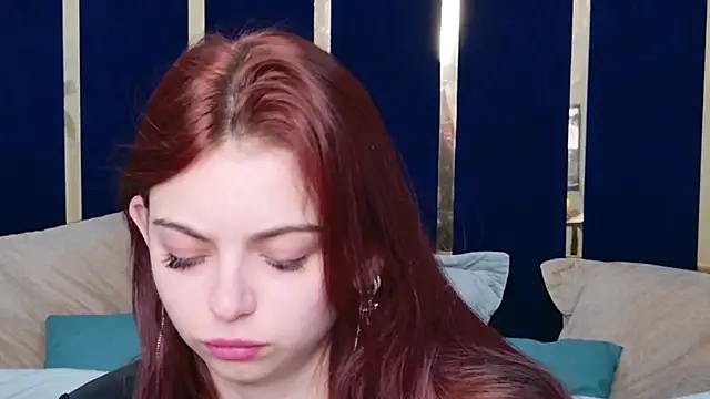 Lia Colls online show from 10-05-25, 05:39