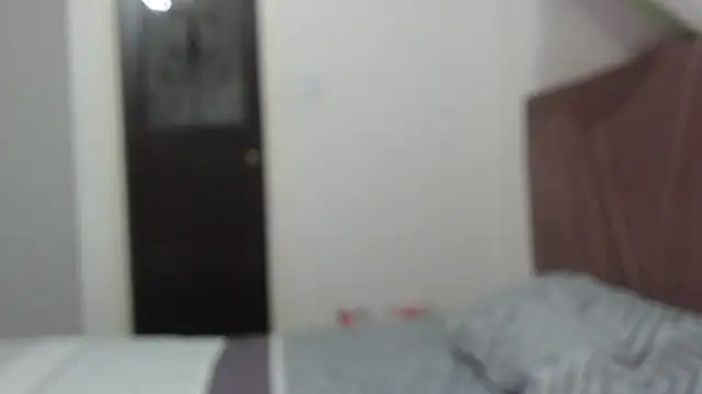 Snapshot of nathaly_jones_ chatting on 04-06-26, 12:28 nathaly jones online show from 04-06-26, 12:28