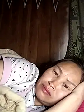 maple694 online show from 12-23-25, 01:03