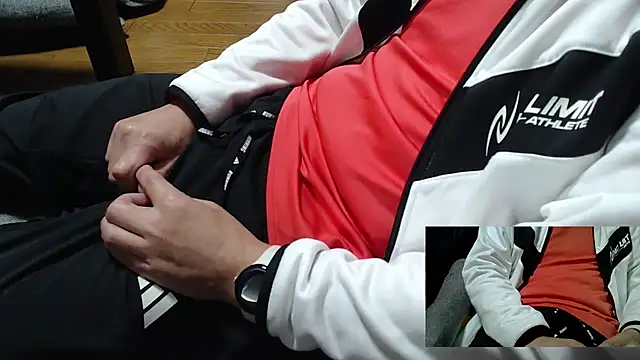 Yasu2000 online show from 12-04-25, 01:59