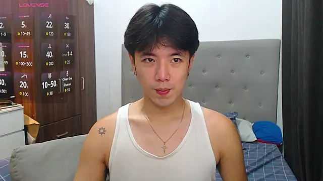 Addictiveboi online show from 10-08-25, 03:04