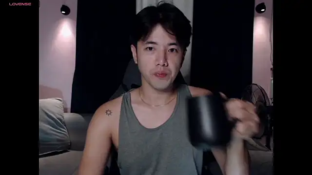 Addictiveboi online show from 11-08-25, 11:36