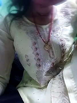 Snapshot of kajalbhabhi44 chatting on 02-28-26, 01:50 kajalbhabhi44 online show from 02-28-26, 01:50