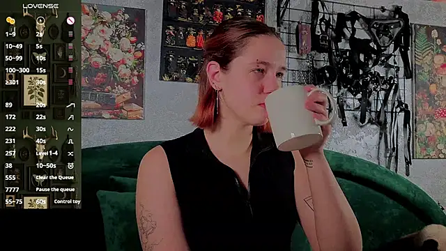 the high priestess online show from 11-28-25, 03:09