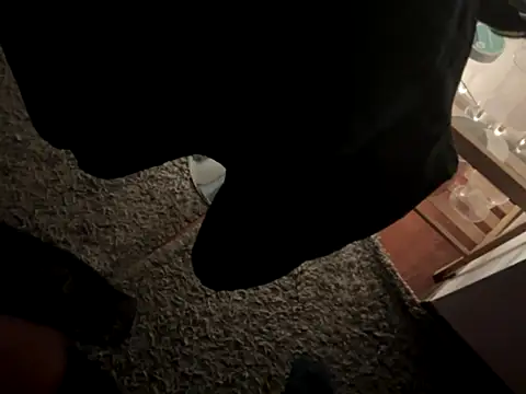 valedrams online show from 10-21-25, 10:38