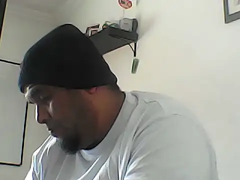 Snapshot of Rolo-Sumiso chatting on 10-16-25, 01:45 Rolo-Sumiso online show from 10-16-25, 01:45