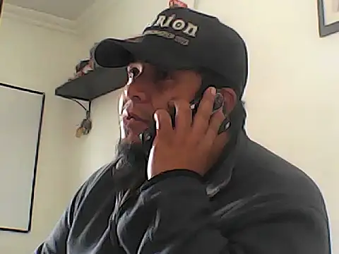 Snapshot of Rolo-Sumiso chatting on 10-21-25, 01:12 Rolo-Sumiso online show from 10-21-25, 01:12