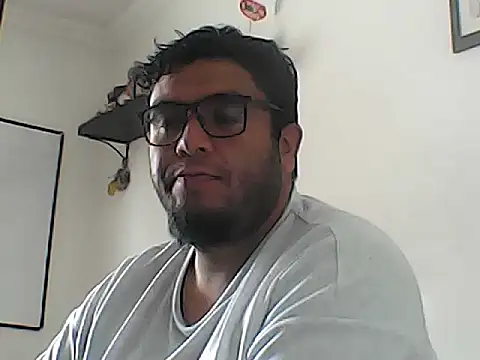 Snapshot of Rolo-Sumiso chatting on 10-23-25, 03:55 Rolo-Sumiso online show from 10-23-25, 03:55