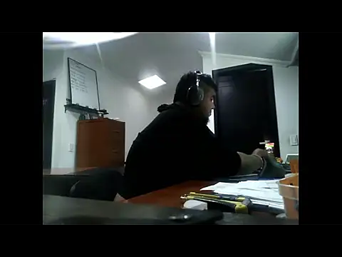 Snapshot of Rolo-Sumiso chatting on 11-07-25, 09:26 Rolo-Sumiso online show from 11-07-25, 09:26