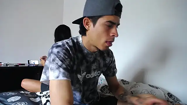 Snapshot of Candy_Grey28 chatting on 11-05-25, 01:55 Candy Grey28 online show from 11-05-25, 01:55