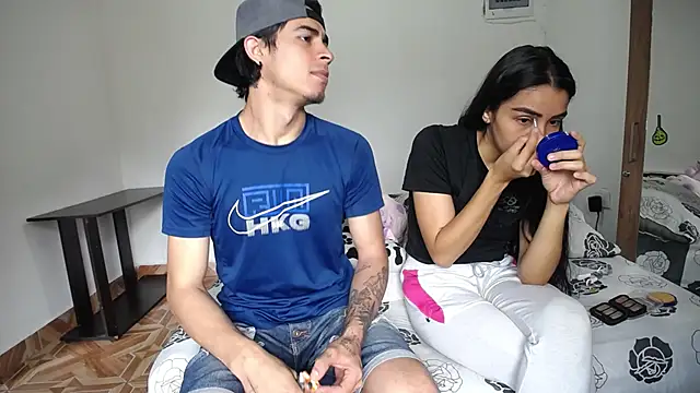 Snapshot of Candy_Grey28 chatting on 11-24-25, 02:06 Candy Grey28 online show from 11-24-25, 02:06