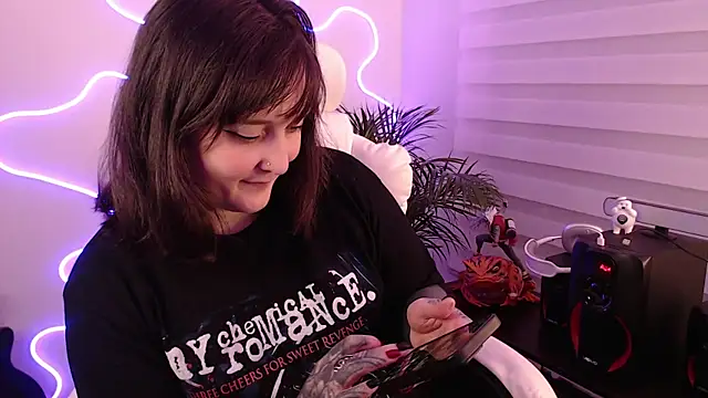 FallenAngel- online show from 09-24-25, 11:52