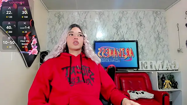 Madison Mujica online show from 10-08-25, 11:19