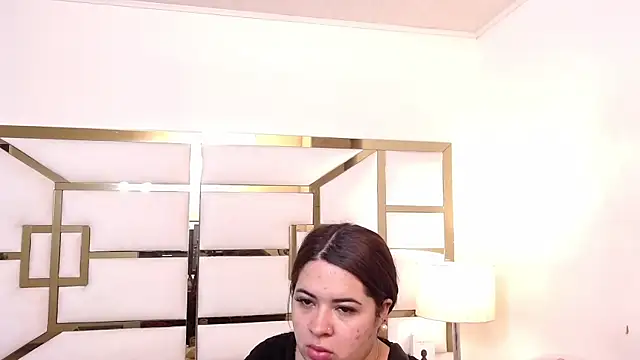 AnniieCarther online show from 12-21-25, 01:18