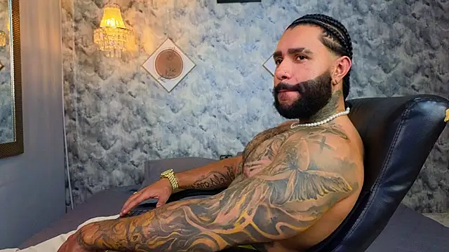 Apolo rousse1 online show from 12-19-25, 07:43