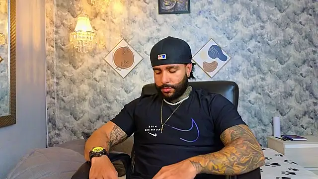 Apolo rousse1 online show from 01-15-26, 10:46