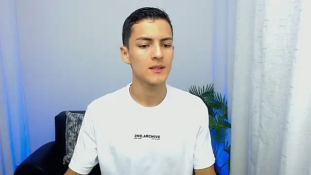 Matiius18 online show from 10-19-25, 02:29