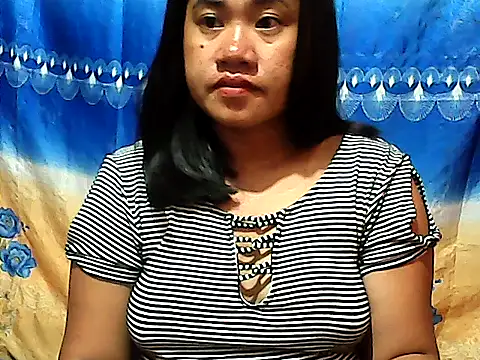 Snapshot of Sprinkler05 chatting on 10-01-25, 10:43 Sprinkler05 online show from 10-01-25, 10:43