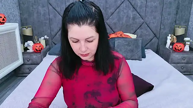 Nina Stane online show from 11-04-25, 05:28