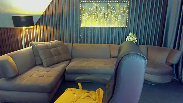 KattyRose8 online show from 04-13-26, 05:46