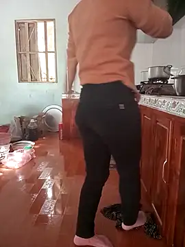 Sweet-Berry89 online show from 10-22-25, 05:52