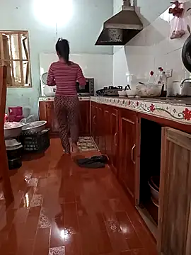 Sweet-Berry89 online show from 11-14-25, 03:49