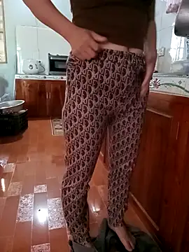 Sweet-Berry89 online show from 11-15-25, 03:37