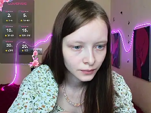 AliceHaris online show from 10-28-25, 04:27