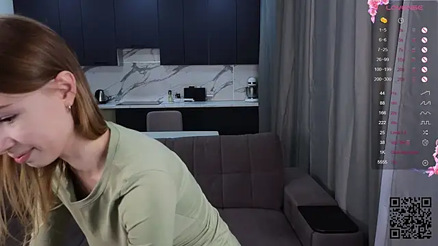 Sara kaya online show from 11-20-25, 04:07