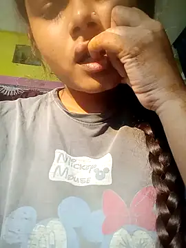 Hot siiii online show from 10-19-25, 01:39